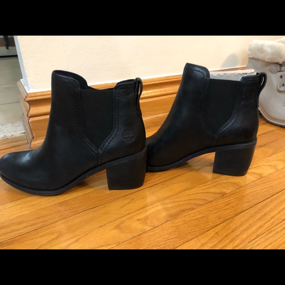 Timberlands WOMEN - Picture 3 of 4